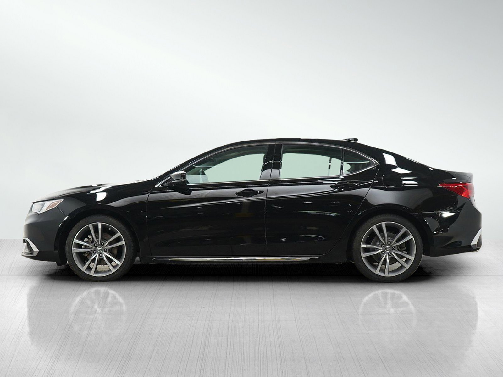 Used 2019 Acura TLX V6 SH-AWD w/ Technology Pkg image 2