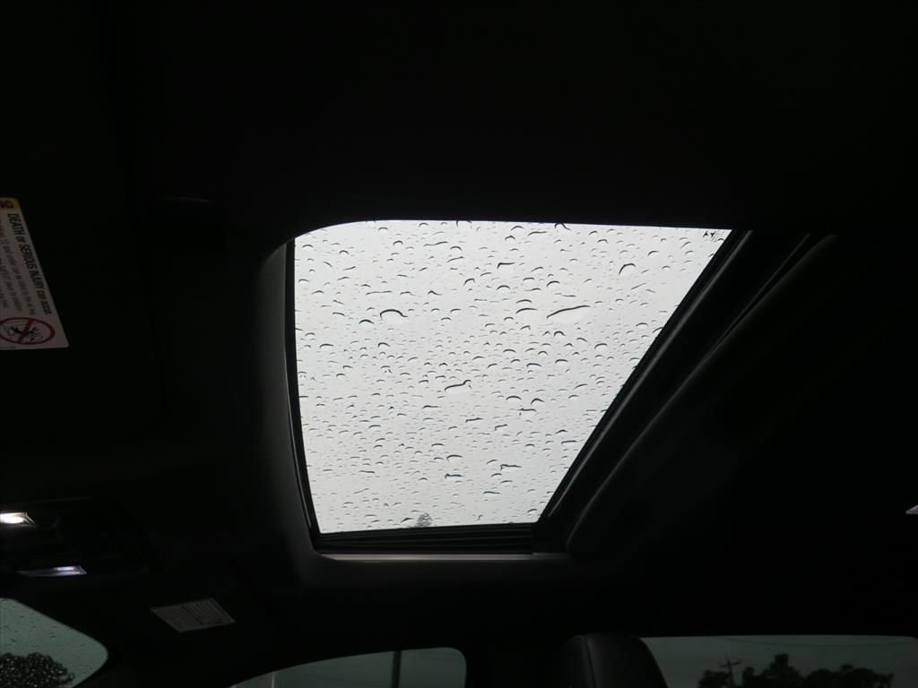 Used 2022 Chevrolet Silverado 2500 High Country w/ Z71 Off-Road Package image 10