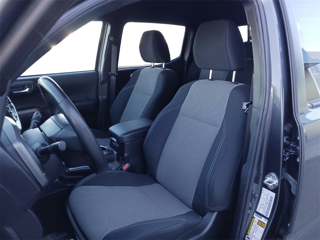 Used 2023 Toyota Tacoma TRD Off-Road image 26