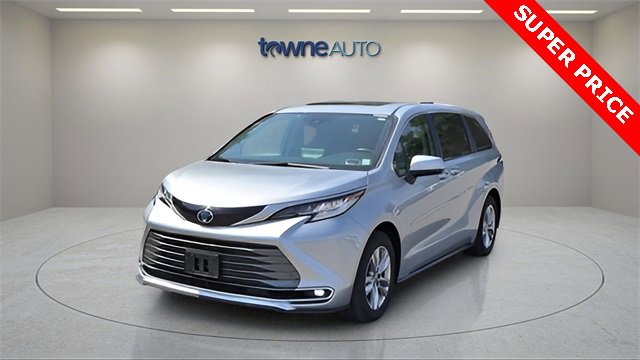 Used 2021 Toyota Sienna Limited
