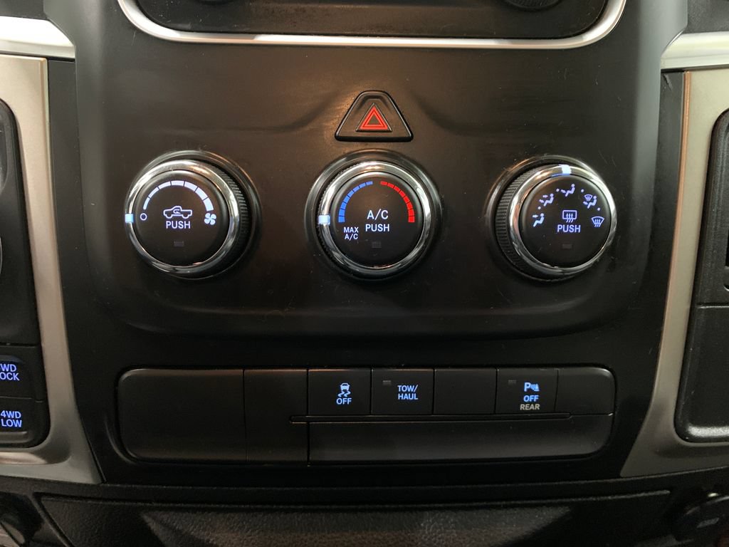 Used 2020 RAM 1500 Warlock AWD/4WD image 24