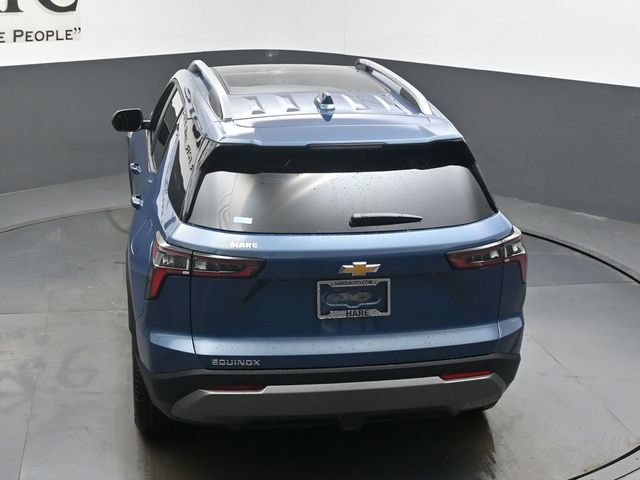 New 2026 Chevrolet Equinox LT w/ LPO, Floor Liner Package FWD image 35