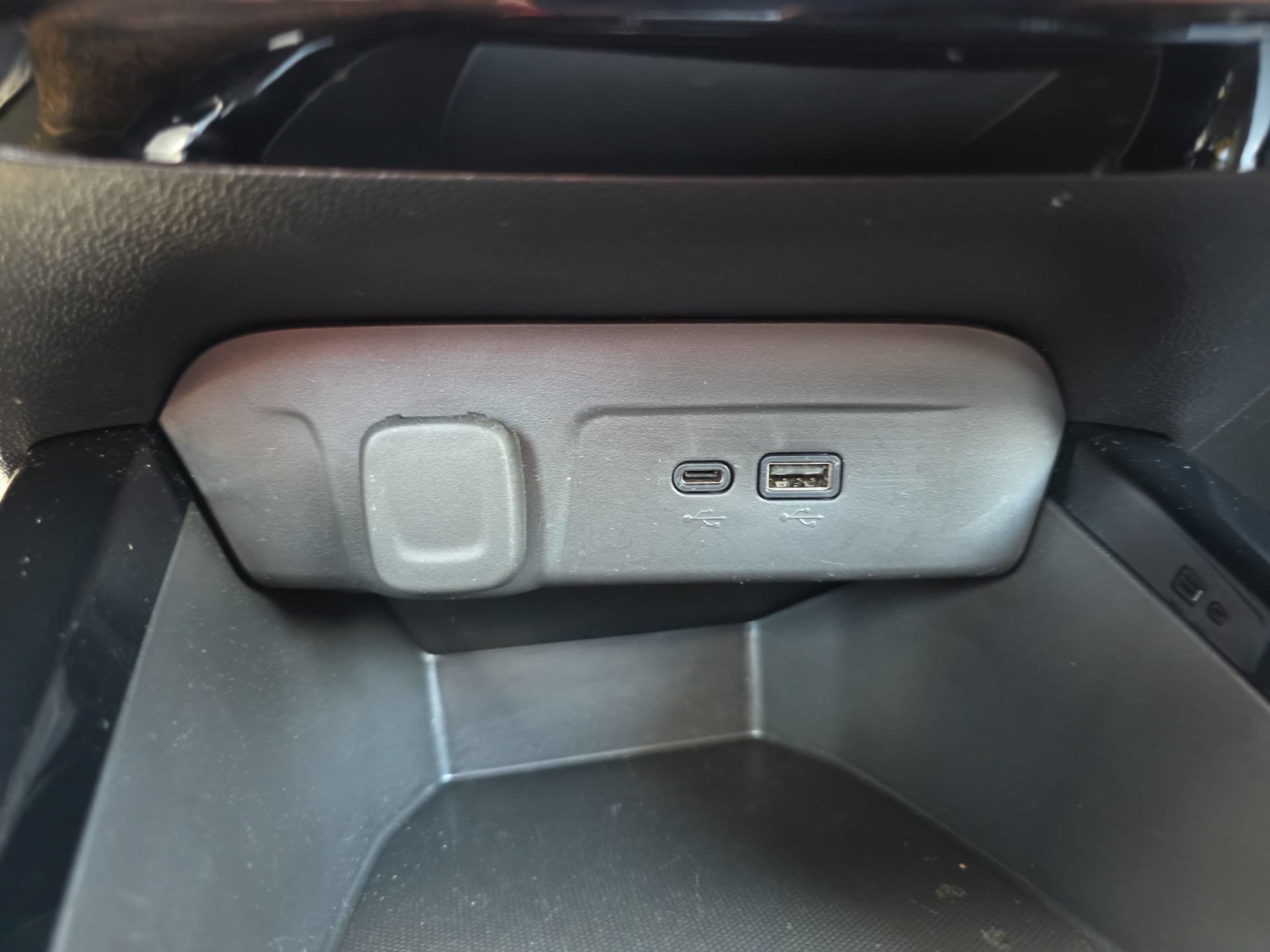 Used 2026 Chevrolet Trax LT w/ Driver Confidence Package FWD image 24