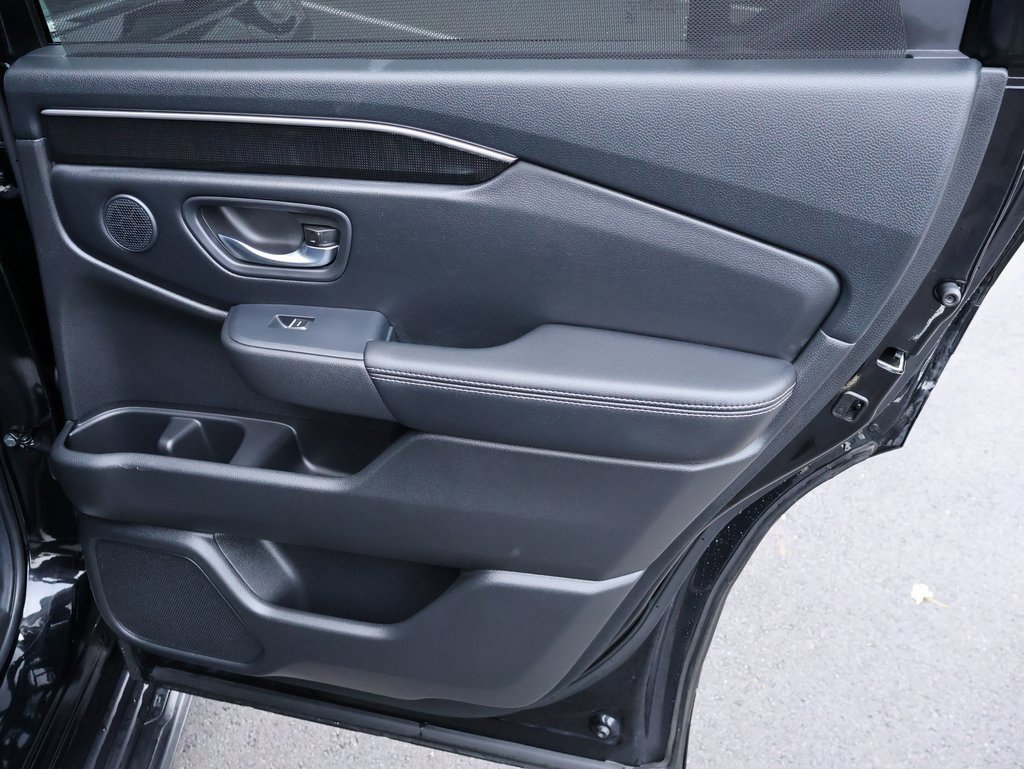 Certified 2023 Honda Pilot Black Edition image 14