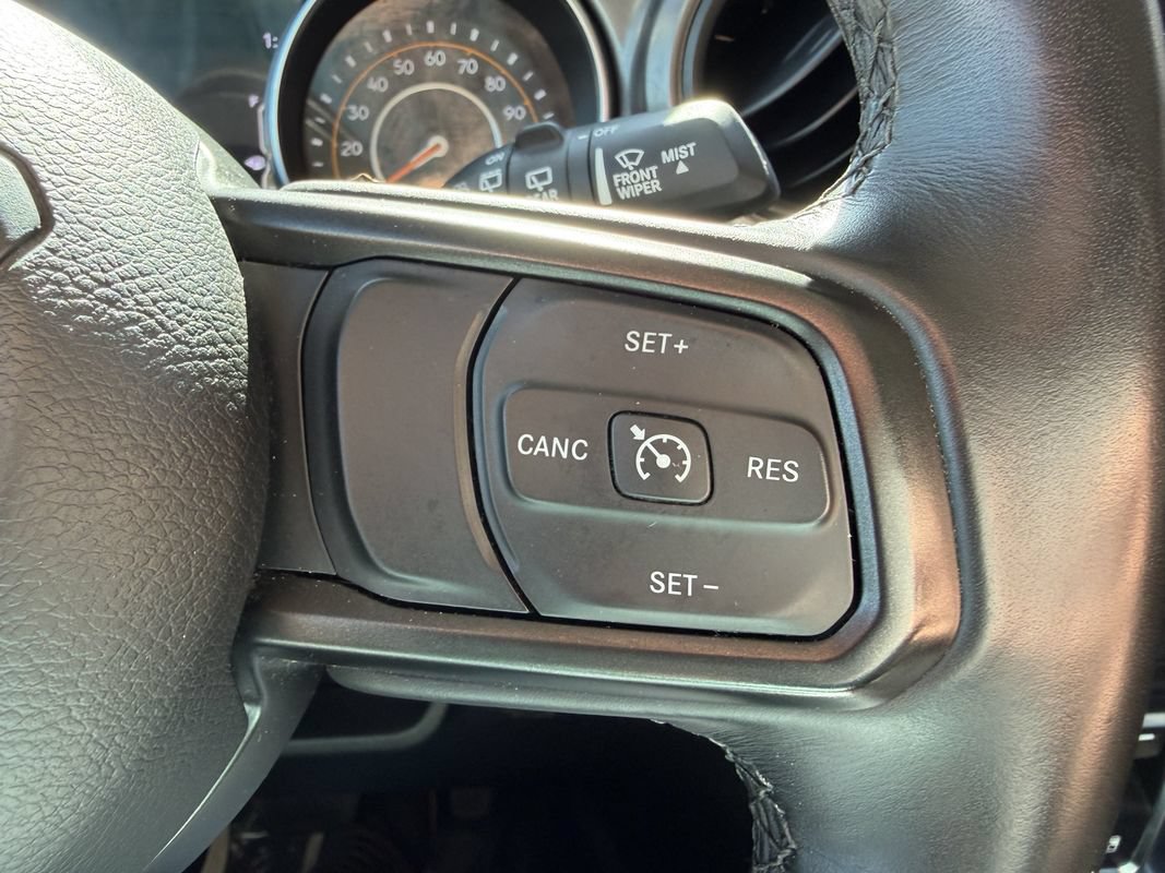 Used 2022 Jeep Wrangler Sport AWD/4WD image 11