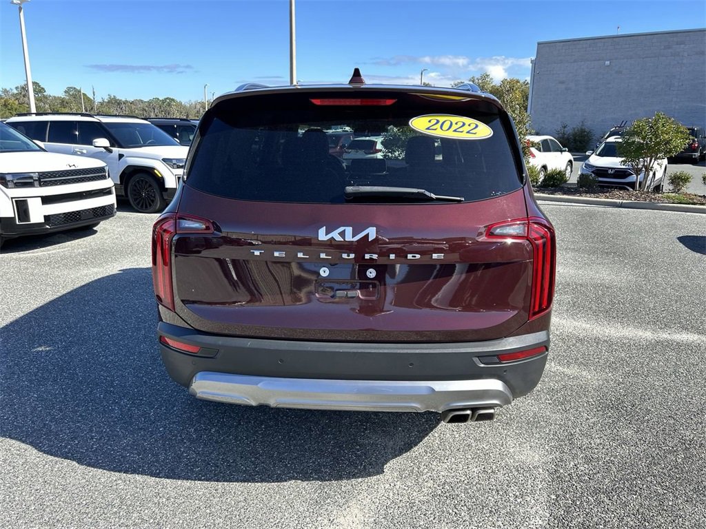 Used 2022 Kia Telluride EX w/ EX Premium Package image 11