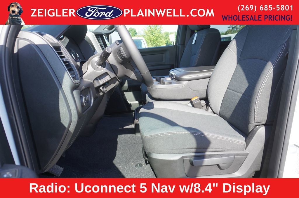 Used 2024 RAM 3500 Tradesman w/ Safety Group image 13