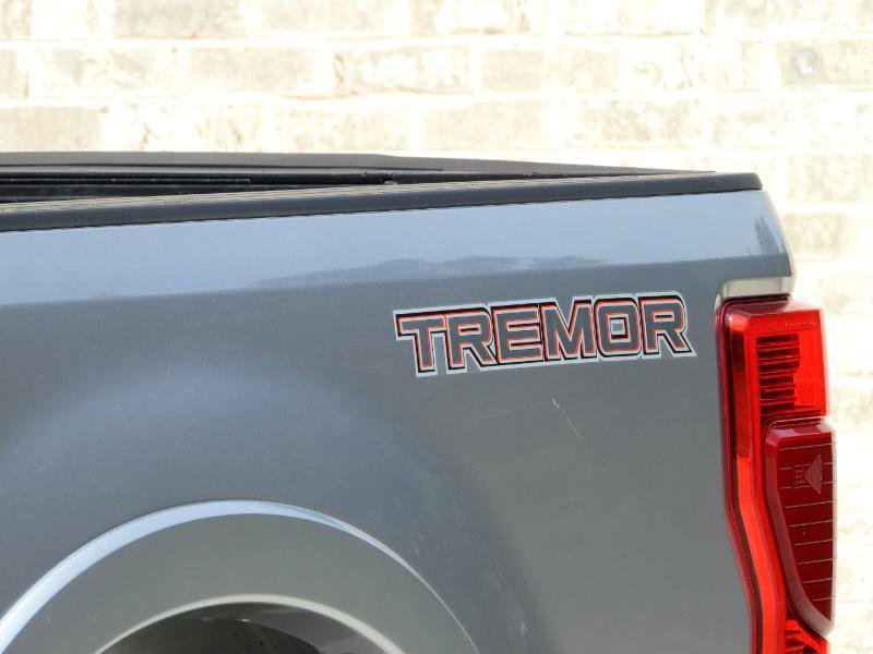 Used 2020 Ford F250 Lariat w/ Tremor Off-Road Package AWD/4WD image 7