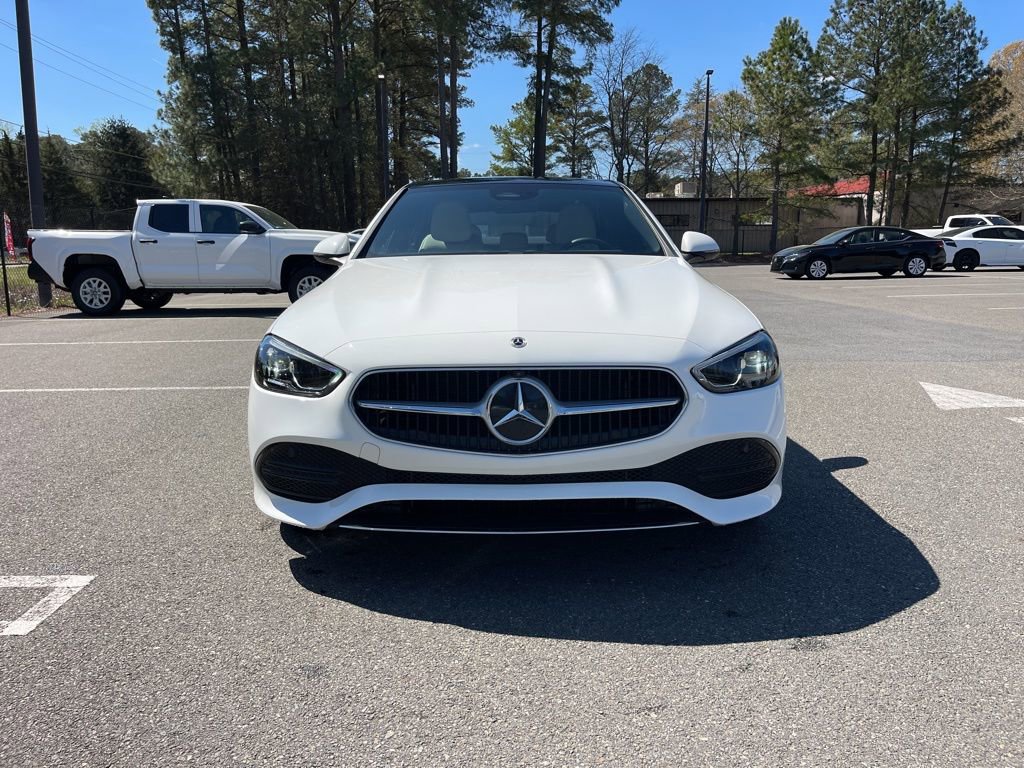Used 2022 Mercedes-Benz C 300 4MATIC Sedan image 3