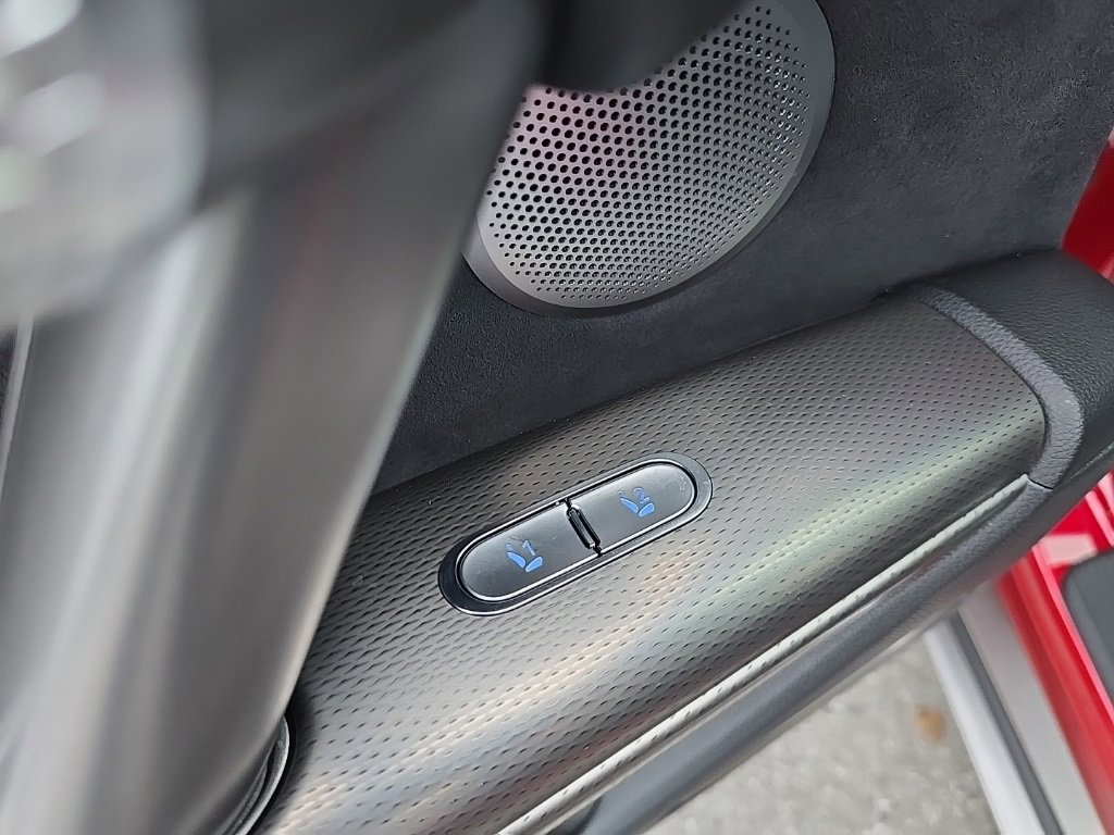 Used 2025 Genesis GV60 Performance image 28