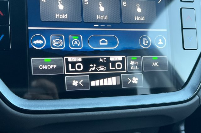 New 2026 Subaru Crosstrek 2.5i Limited AWD/4WD image 17