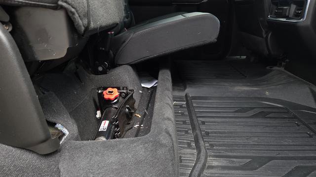 Used 2022 GMC Sierra 1500 Denali w/ Denali Reserve Package image 21