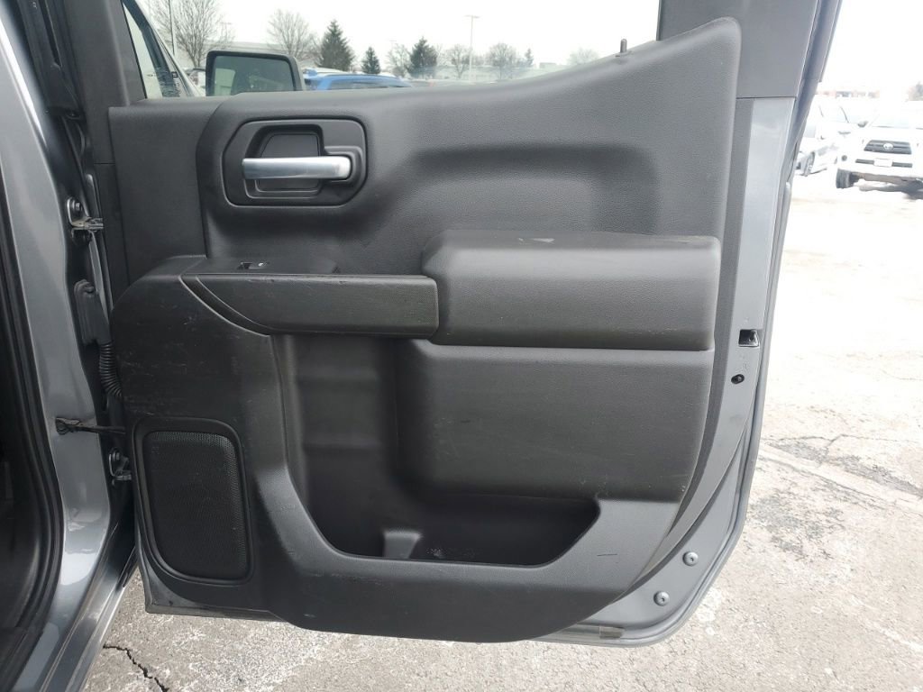Used 2021 Chevrolet Silverado 1500 Custom image 28