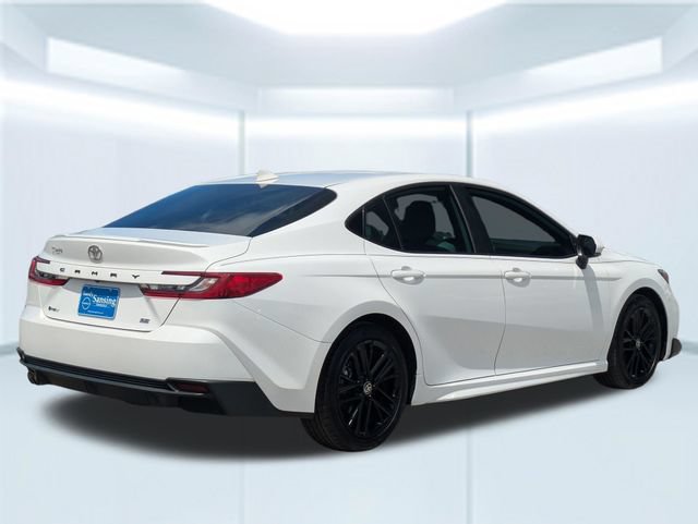 Used 2025 Toyota Camry SE w/ Convenience Package FWD image 6