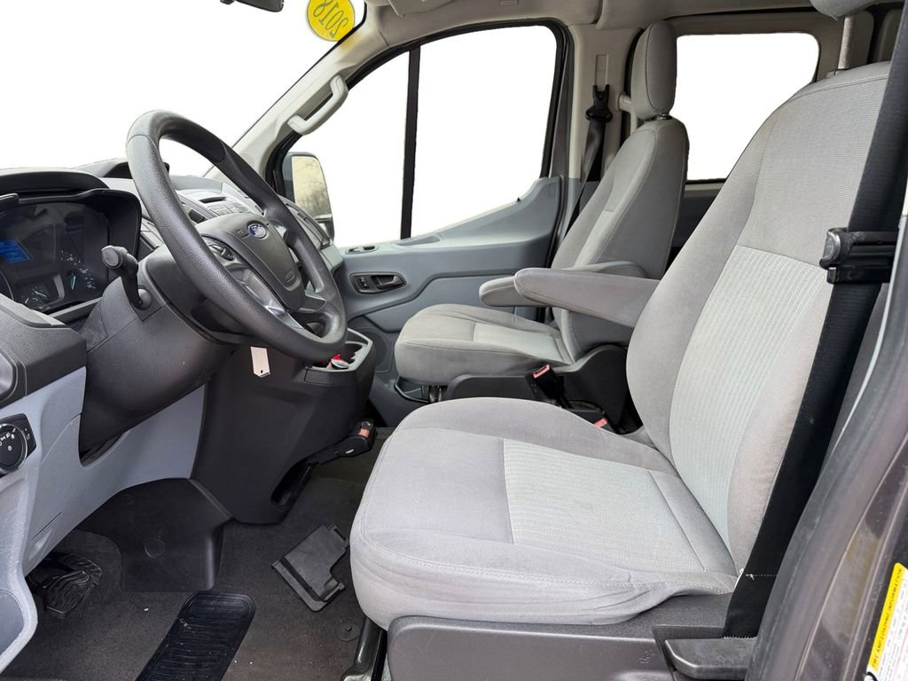 Used 2018 Ford Transit 350 XLT image 10
