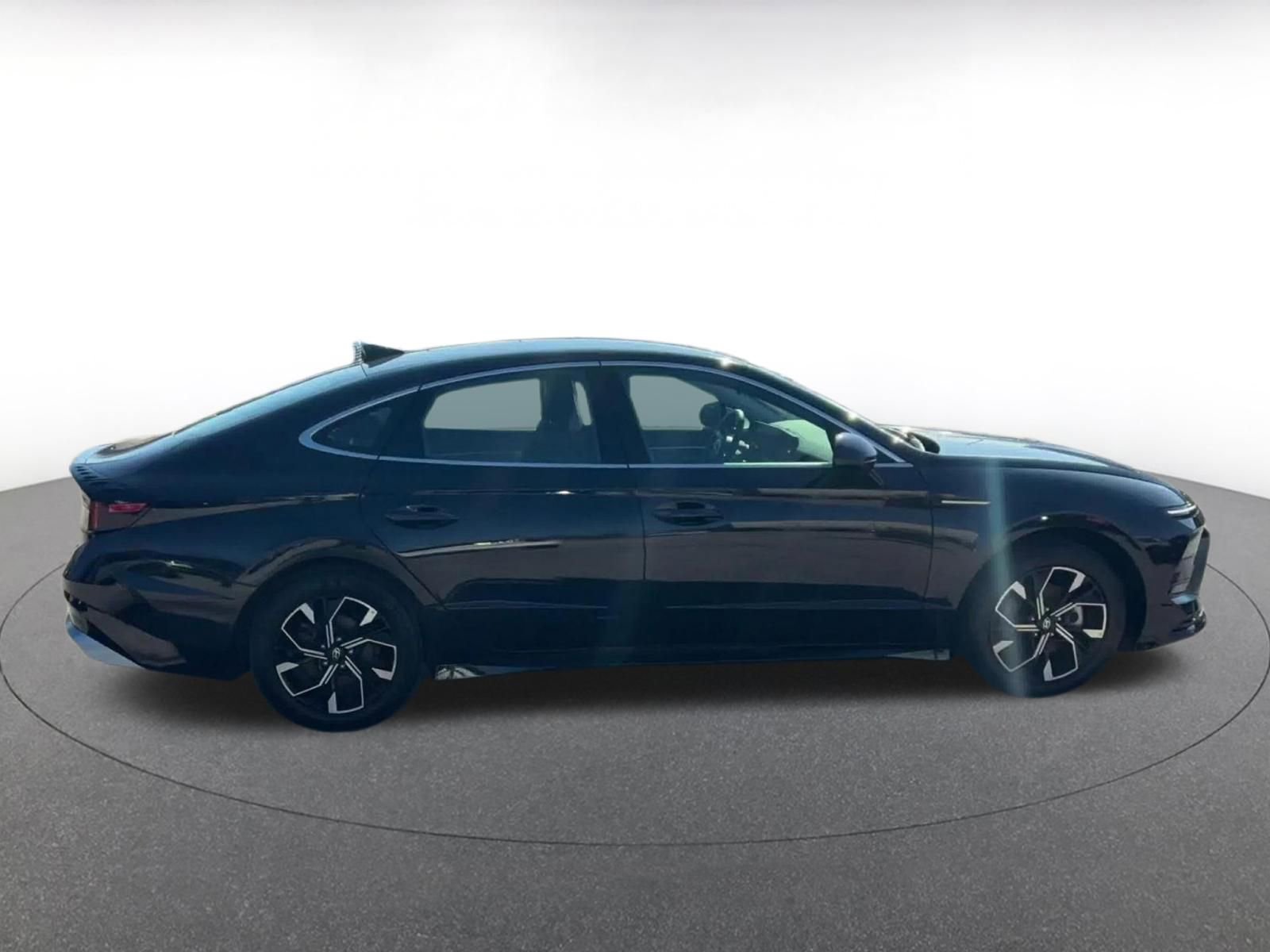 Used 2025 Hyundai Sonata SEL image 16