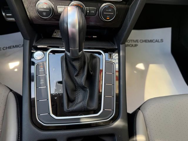Used 2019 Volkswagen Arteon SE AWD/4WD image 14