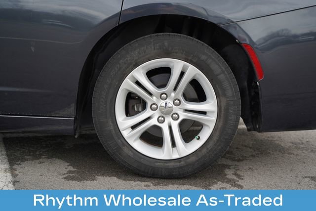 Used 2018 Dodge Charger SXT RWD image 35