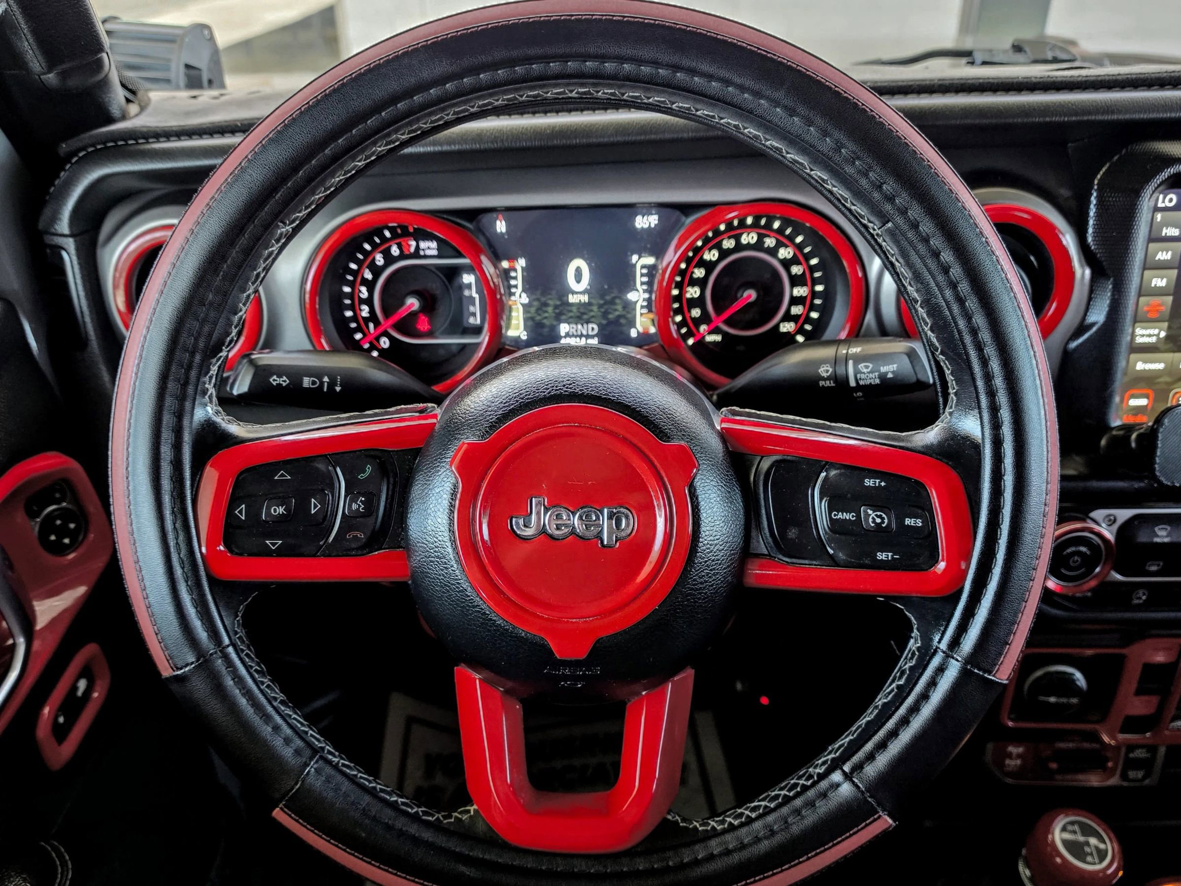 Used 2021 Jeep Gladiator Rubicon image 11