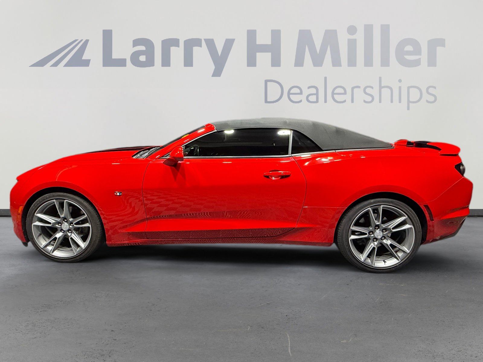 Used 2023 Chevrolet Camaro LT w/ RS Package RWD image 2