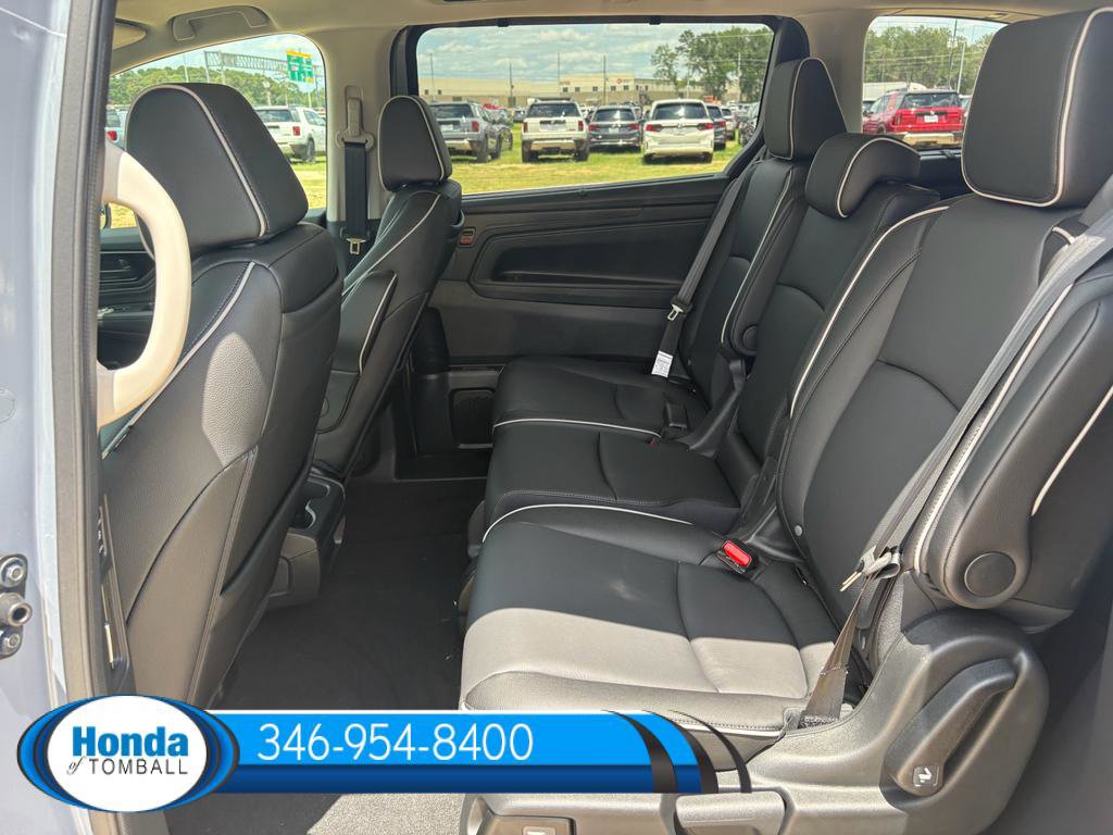 New 2026 Honda Odyssey Touring image 16