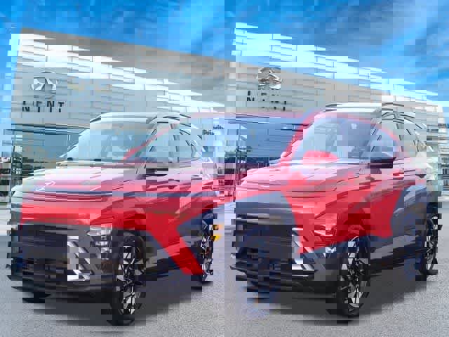 Used 2024 Hyundai Kona SEL image 1