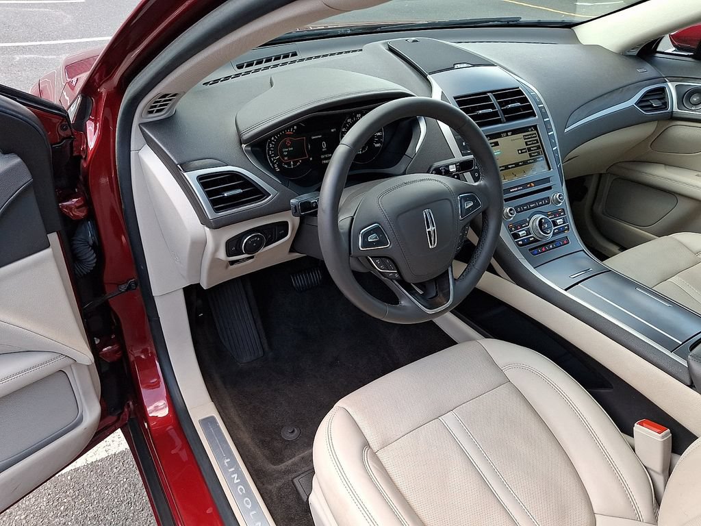 Used 2018 Lincoln MKZ Reserve w/ Technology Package AWD/4WD image 26