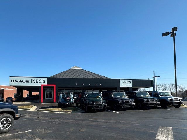 Used 2024 INEOS Grenadier Fieldmaster Edition image 26