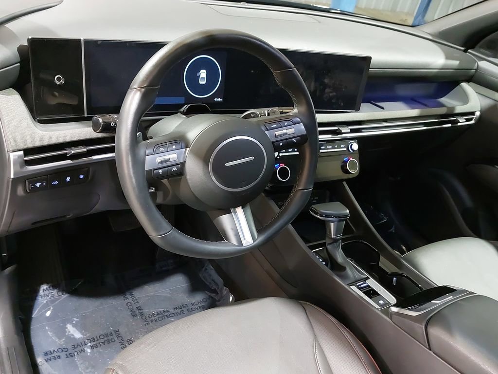 Certified 2025 Hyundai Santa Cruz Limited image 14