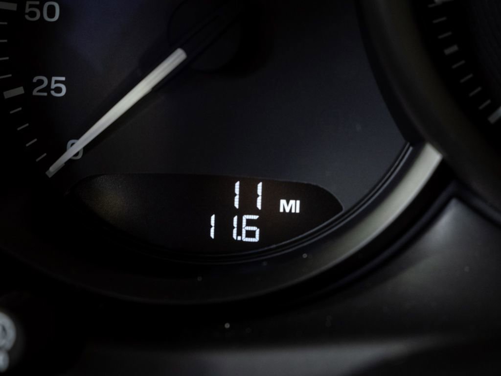 New 2026 Porsche Macan image 12