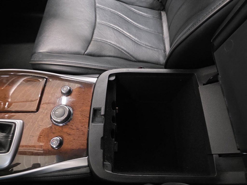 Used 2014 INFINITI QX60 AWD Hybrid w/ HEV Deluxe Touring Package image 39