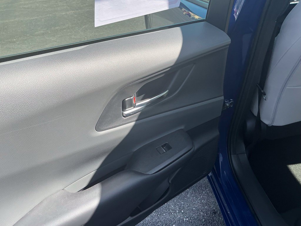 Certified 2024 Toyota Prius XLE FWD image 24