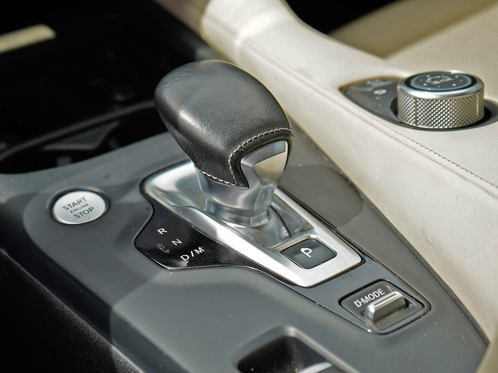 Used 2019 INFINITI QX50 Essential w/ Proactive Package image 15