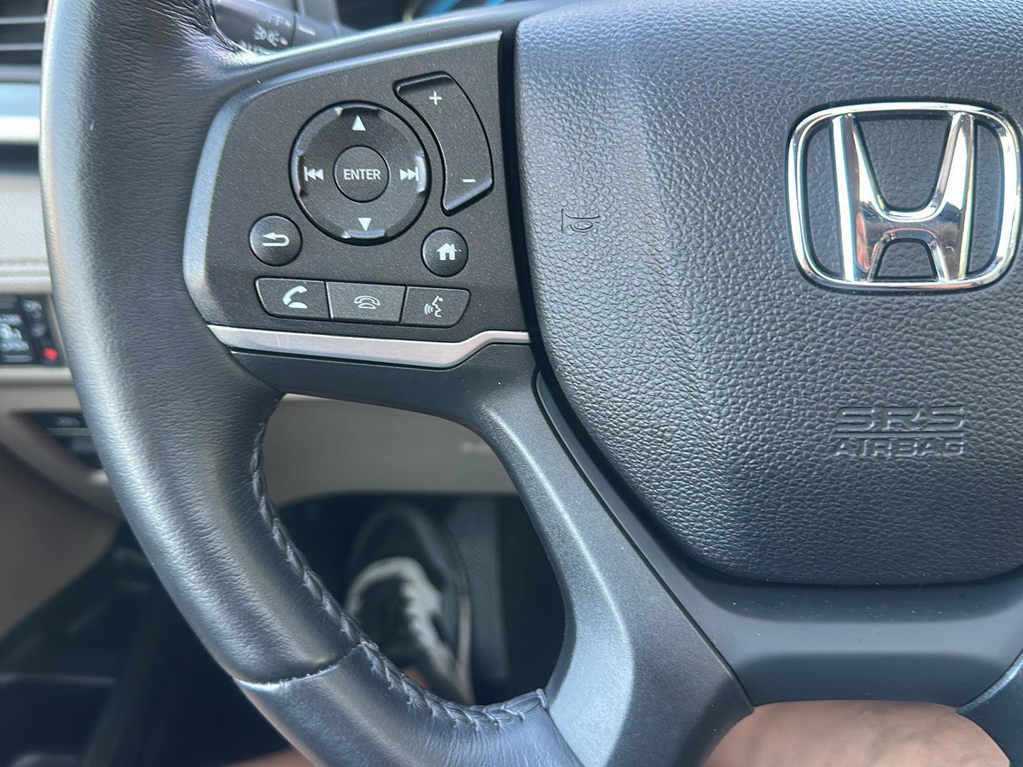 Used 2022 Honda Odyssey EX-L image 25