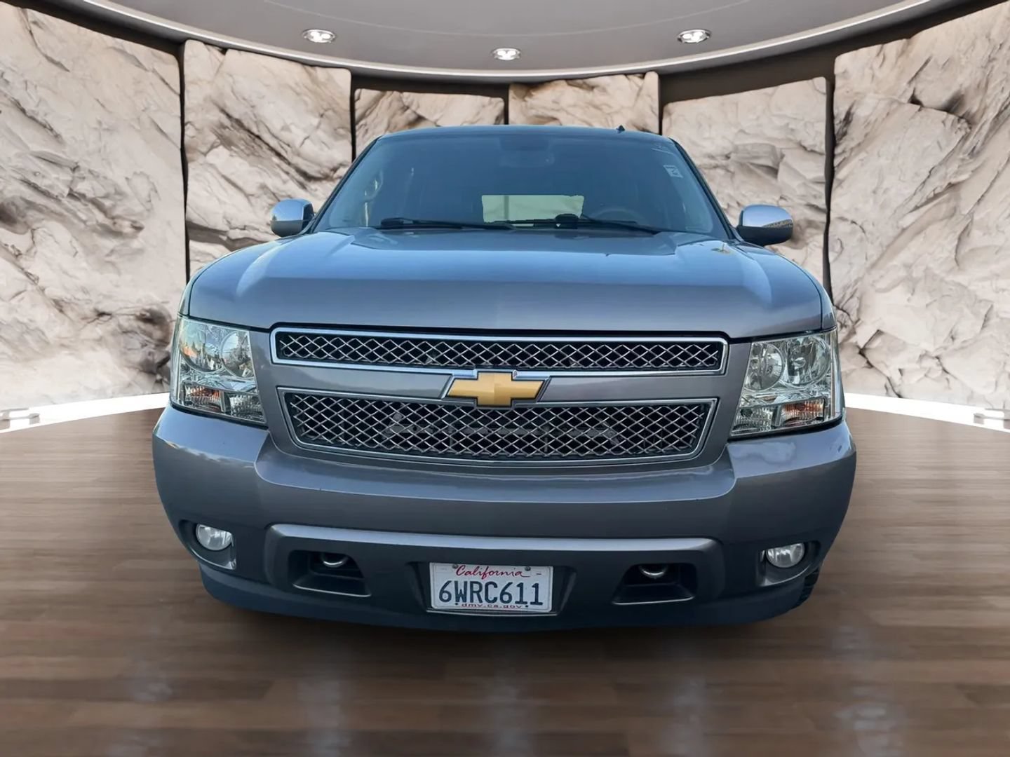 Used 2012 Chevrolet Tahoe LTZ AWD/4WD image 2