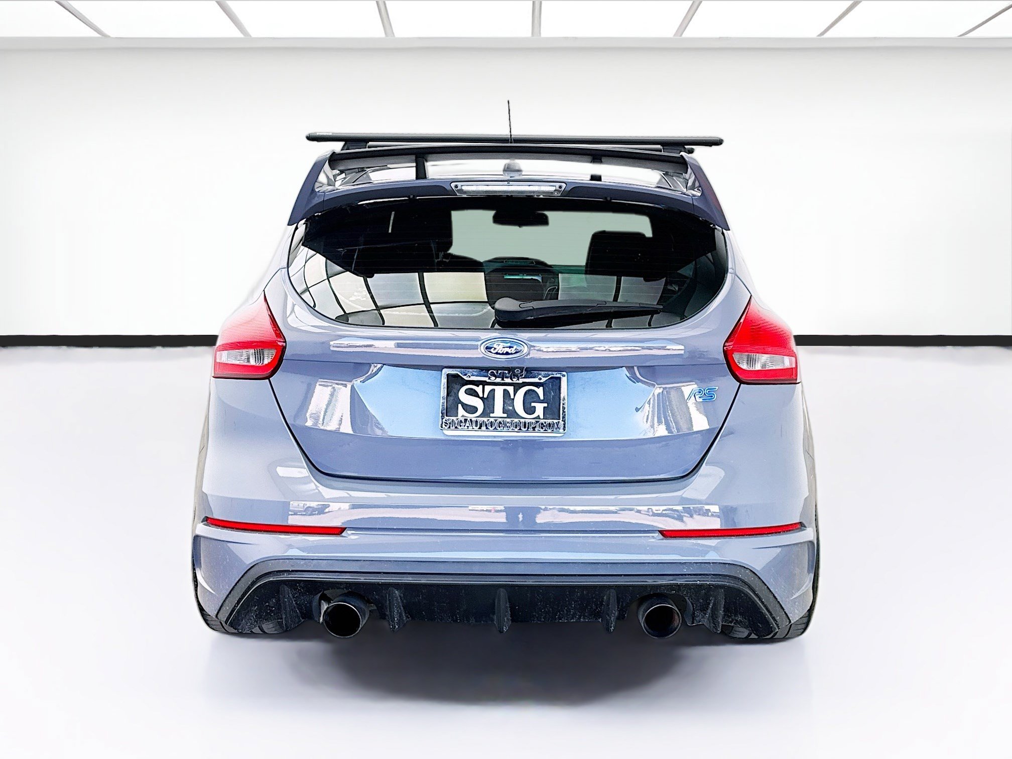 Used 2016 Ford Focus RS AWD/4WD image 5