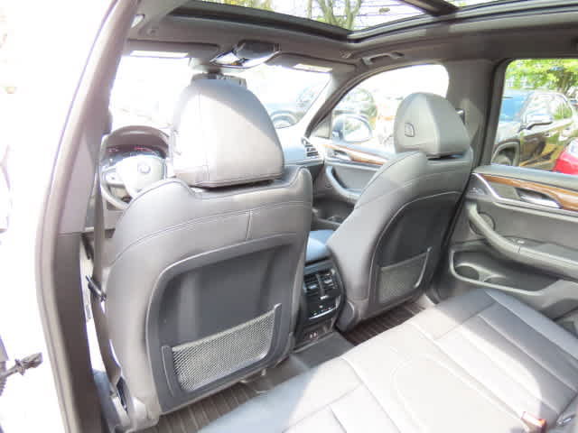 Used 2024 BMW X3 xDrive30i w/ Premium Package w/ZPA AWD/4WD image 15