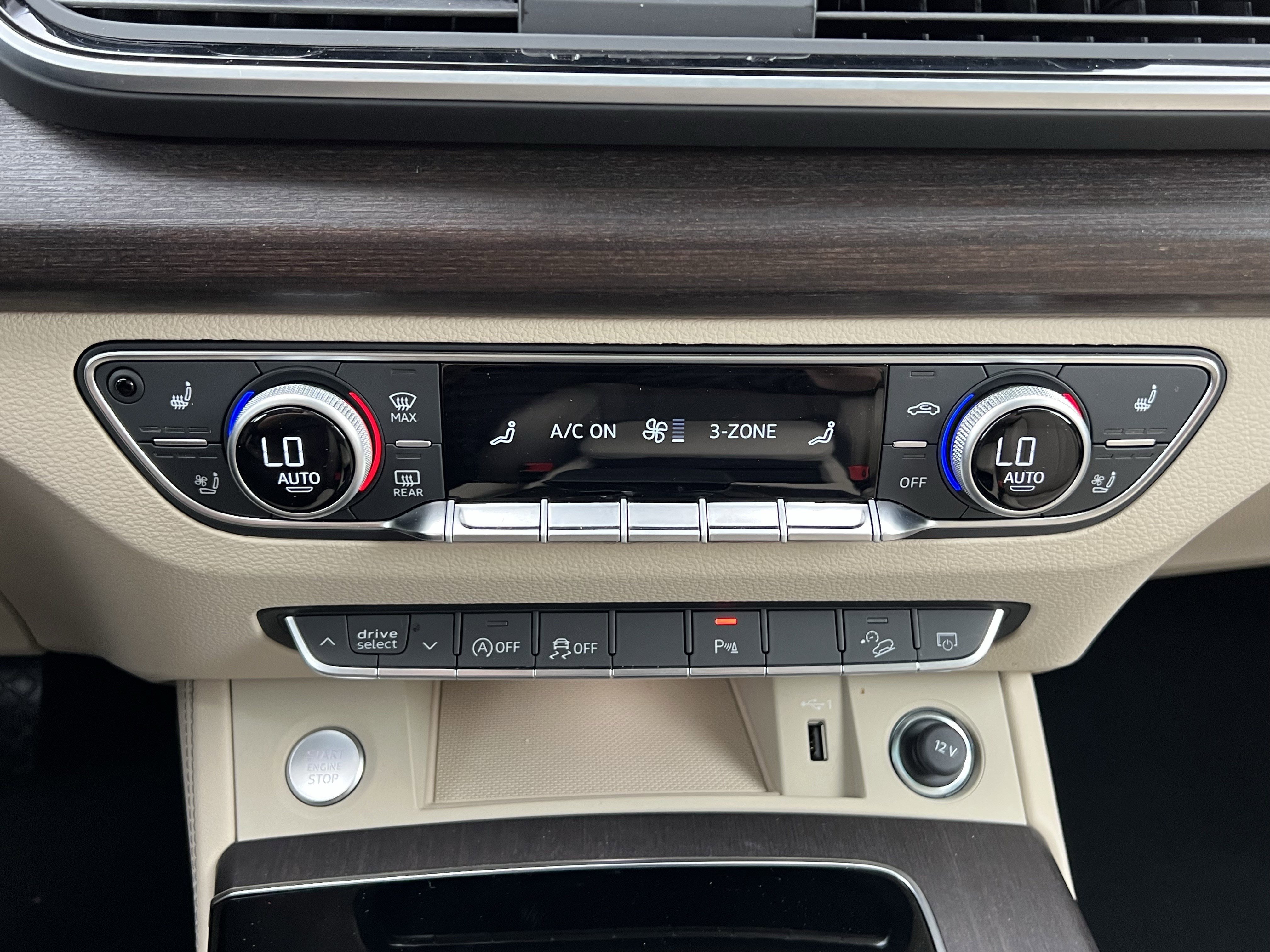 Certified 2025 Audi Q5 2.0T Premium Plus image 29