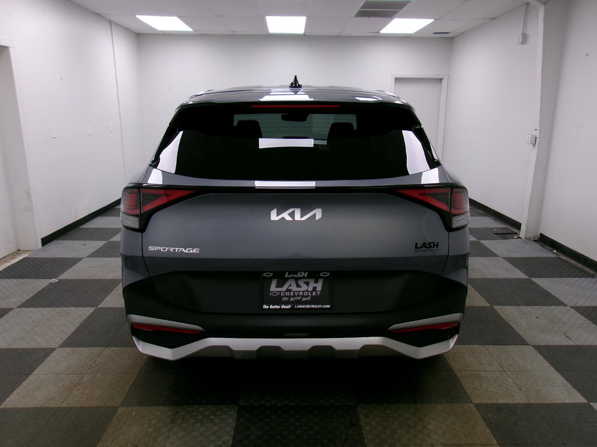 Used 2023 Kia Sportage EX FWD image 13