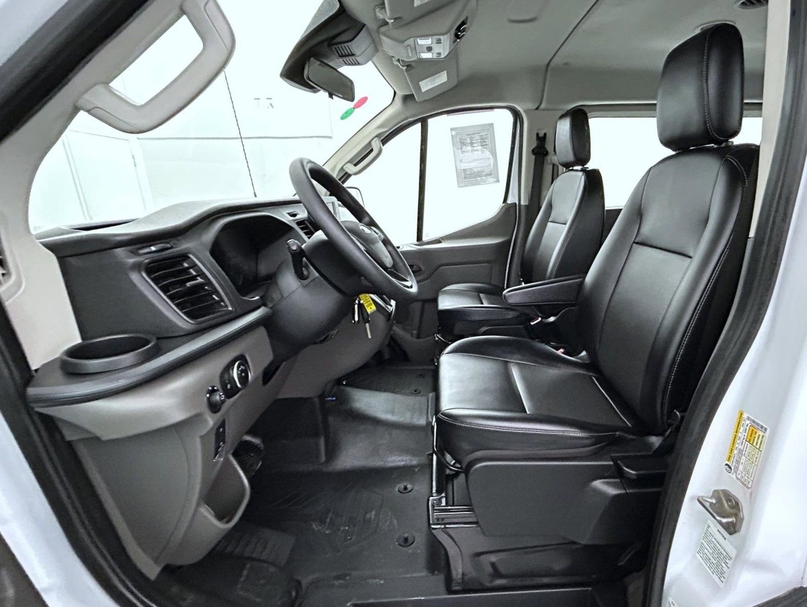 Used 2024 Ford Transit 350 XL AWD/4WD image 10