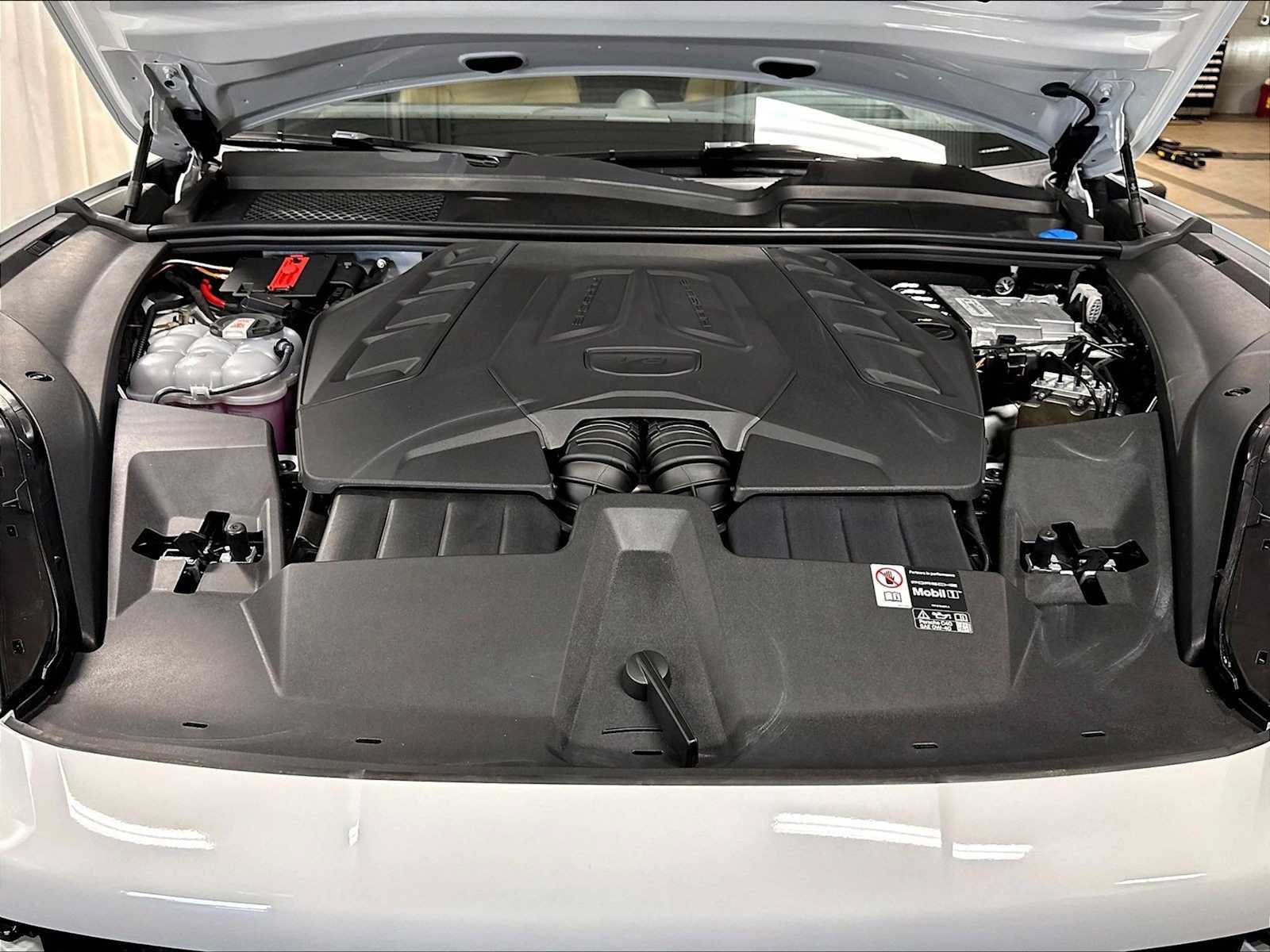 New 2026 Porsche Cayenne S AWD/4WD image 34