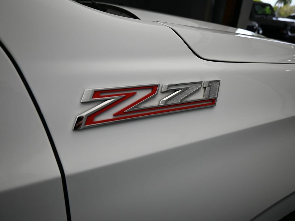 Used 2024 Chevrolet Suburban Z71 image 51