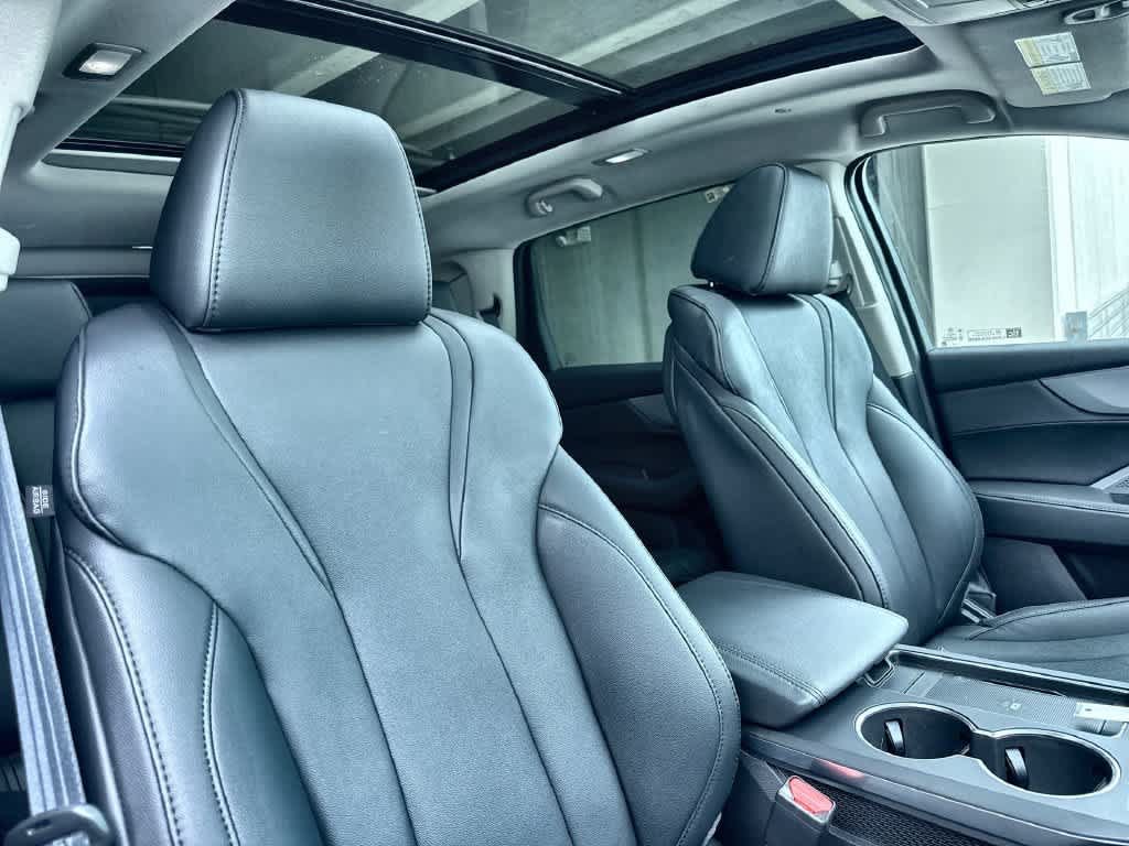 Used 2025 Acura MDX FWD image 27