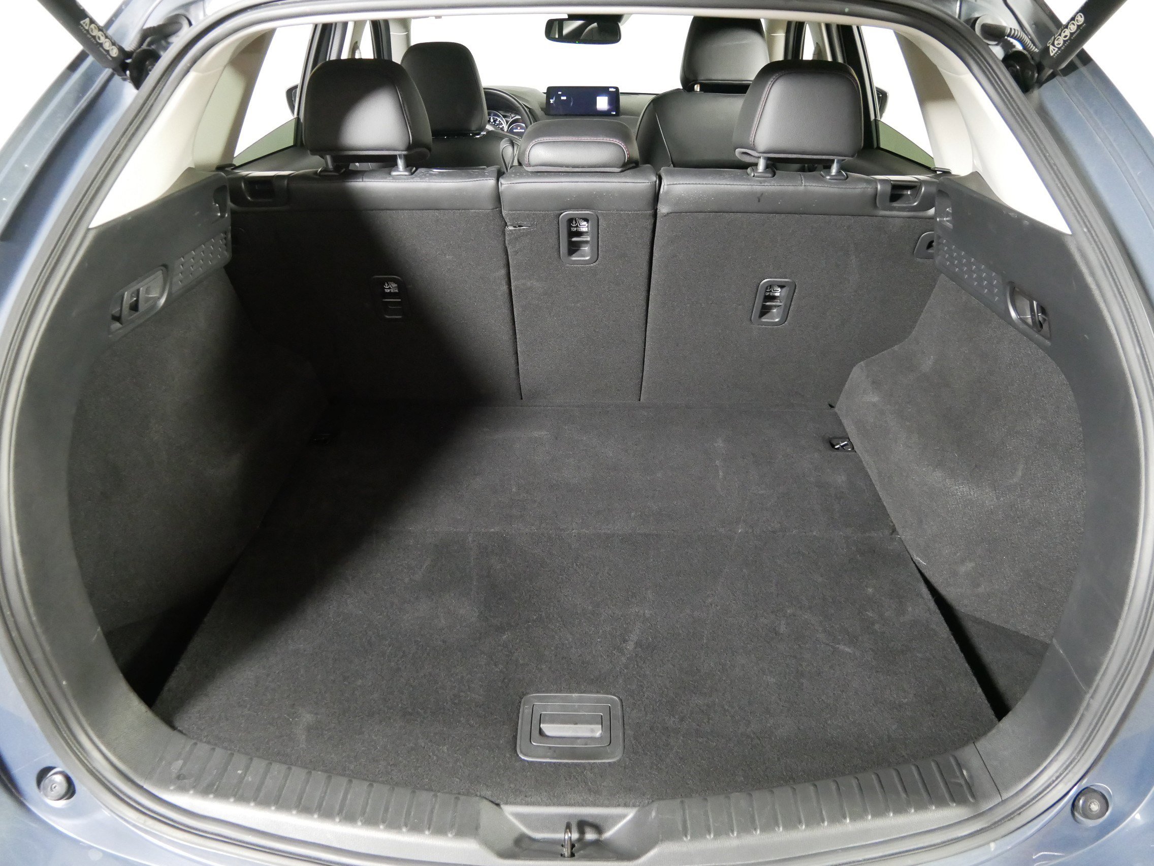 Used 2025 MAZDA CX-5 Carbon Edition image 18