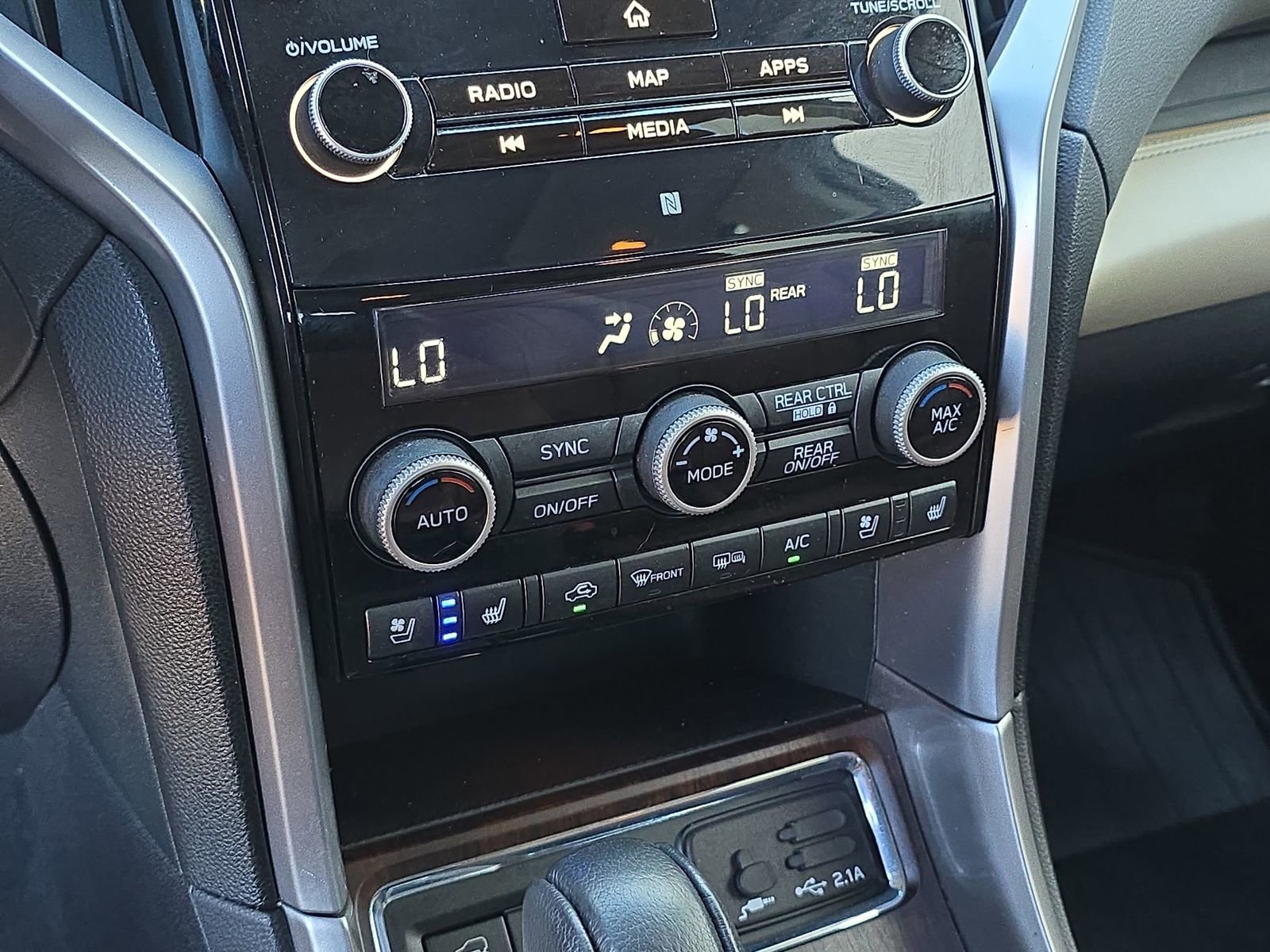Used 2019 Subaru Ascent Touring w/ Popular Package #2 image 27