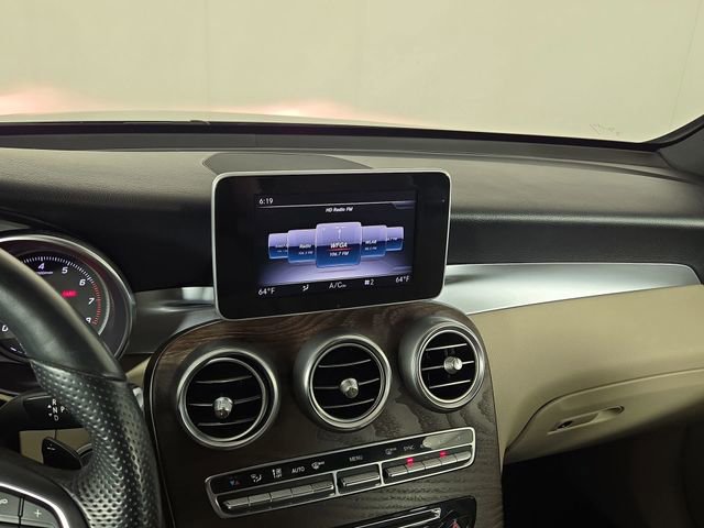 Used 2018 Mercedes-Benz GLC 300 4MATIC image 17