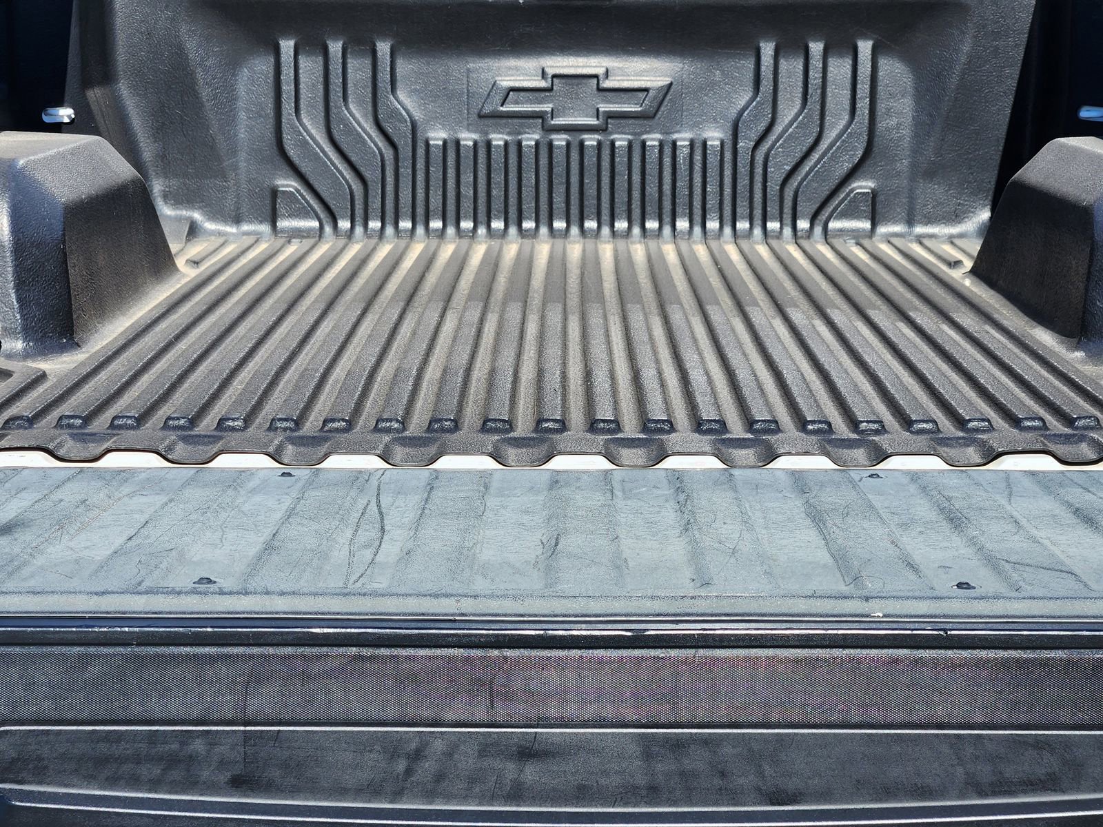 Used 2020 Chevrolet Silverado 1500 Custom w/ Custom Value Package image 36