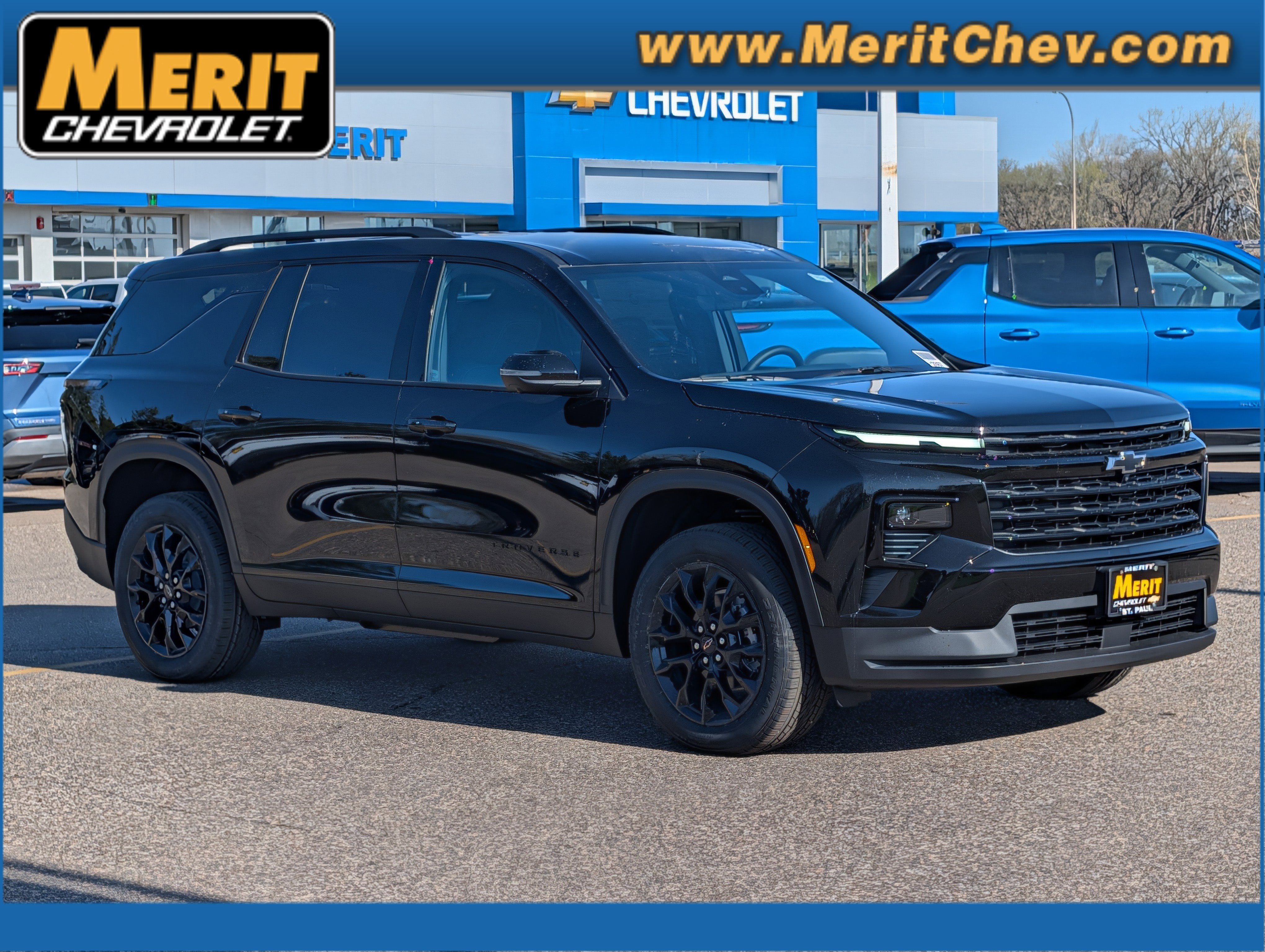 New 2026 Chevrolet Traverse LT w/ Midnight/Sport Edition AWD/4WD image 1