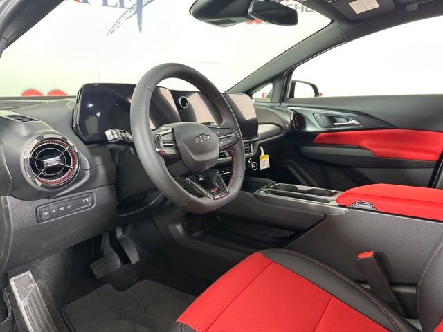 New 2025 Chevrolet Equinox EV RS image 13