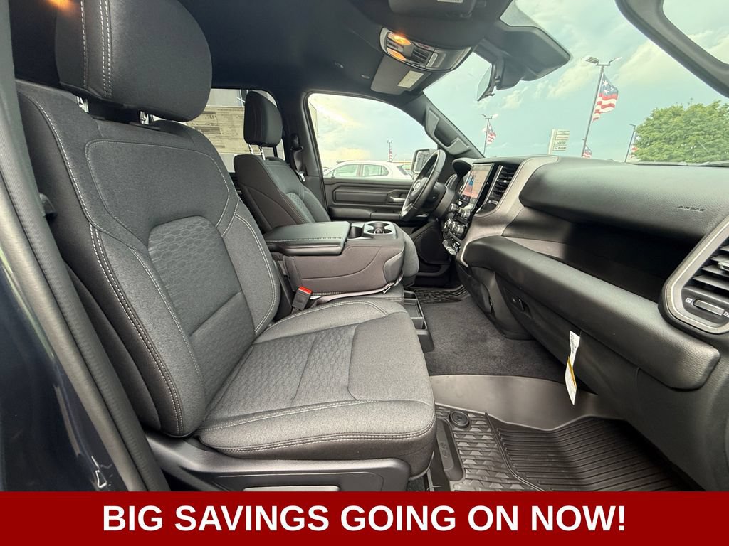 New 2026 RAM 1500 Warlock AWD/4WD image 40